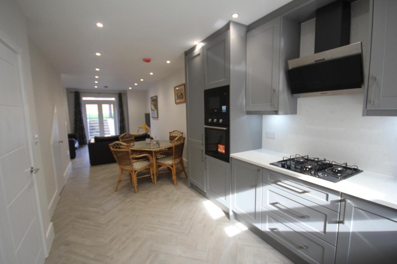 Apartmán Eversley'S Mews Londýn Exteriér fotografie