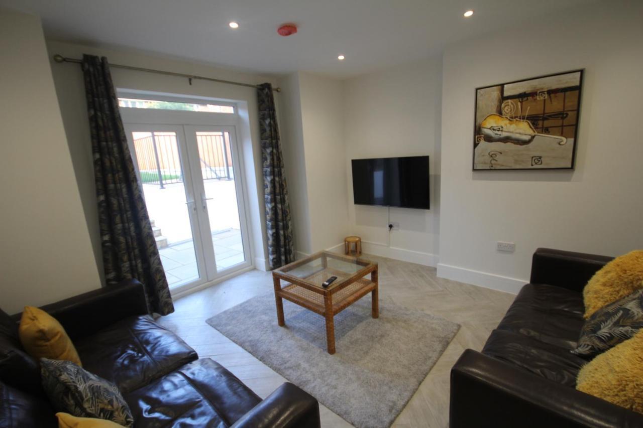 Apartmán Eversley'S Mews Londýn Exteriér fotografie